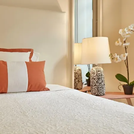 Downtown Lovers: Madalena's Apartment's 公寓 *