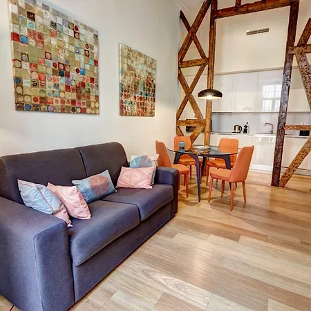 Apartment Downtown Lovers: Madalena's Apartment's *
