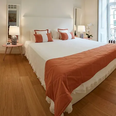 Downtown Lovers: Madalena's Apartment's * Lisboa